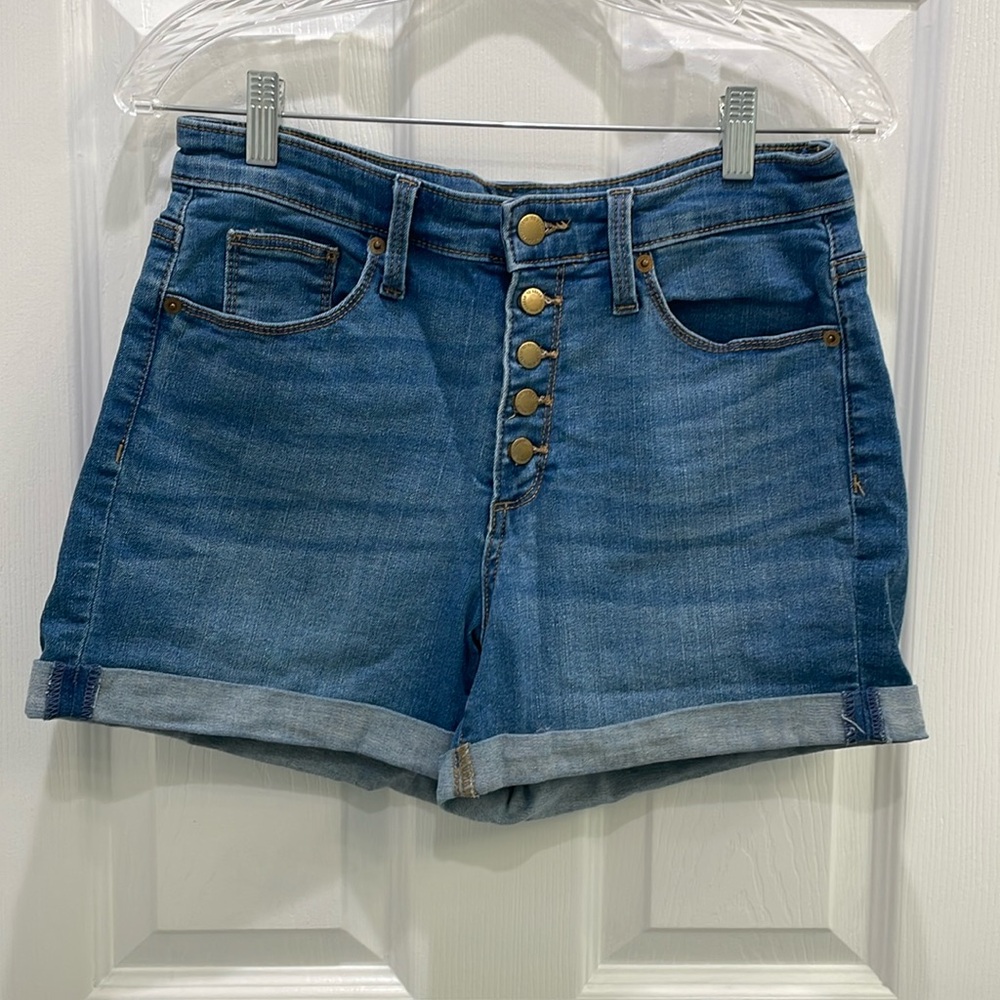 Universal Thread Jean Shorts